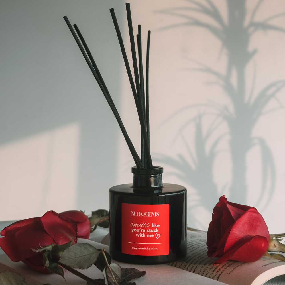 Limited Edition Valentine's Day Scented Reed Diffuser - Bubble Gum